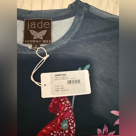 Johnny Was NWT
NATALIE 3/4 MESH TEE LEILANA - Navy, 1X - Picture 9 of 12